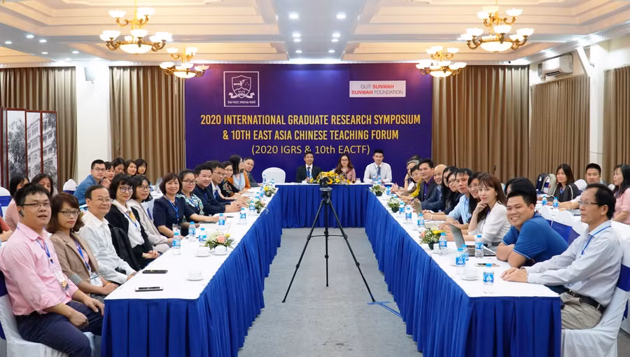 (Hội thảo quốc tế IGRS dành cho học viên cao học và nghiên cứu sinh tổ chức thường niên tại Trường Đại học Ngoại ngữ-Đại học Quốc gia Hà Nội)