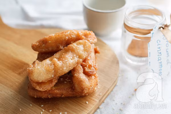 Làm bánh chuối chiên