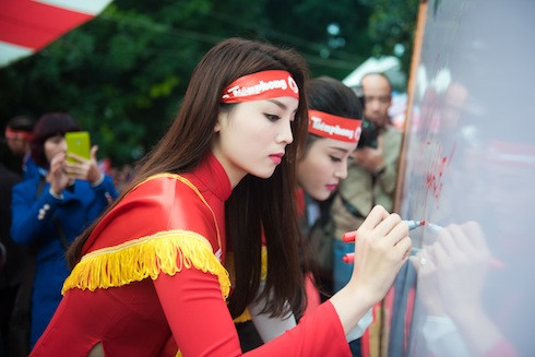 Hoa hậu Kỳ Duyên, Á hậu Huyền My 2