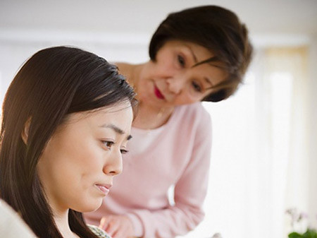 Bố mẹ chồng níu kéo hạnh phúc cho nàng dâu
