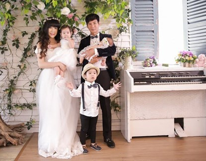 Ảnh gia đình Lý Hải đẹp như truyện cổ tích ảnh 2