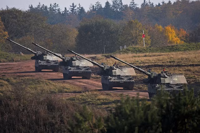 Pháo tự hành PzH 2000 của Đức.