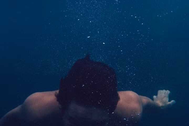 Bơi giúp lấy lại tinh thần và tăng sức khỏe não