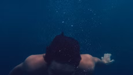 Boi giup lay lai tinh than va tang suc khoe nao - Anh 1