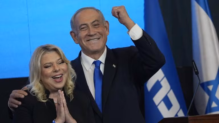 Ông Benjamin Netanyahu và phu nhân.