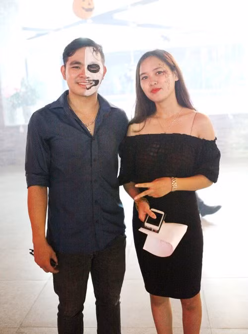 gioi tre ha noi hoa trang la mat trong le hoi ma quy hinh anh 13