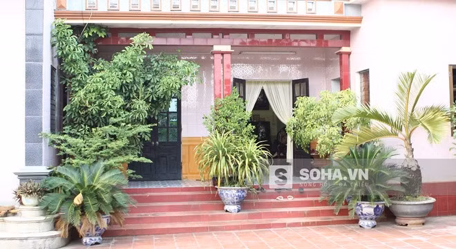 Cơ ngơi hoành tráng nhà Tuấn Anh