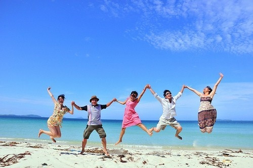 Chọn những điểm đến gần nơi sinh sống để tiết kiệm khi du lịch dịp nghỉ lễ 30/4 sắp tới (Ảnh minh họa) du lich nhom