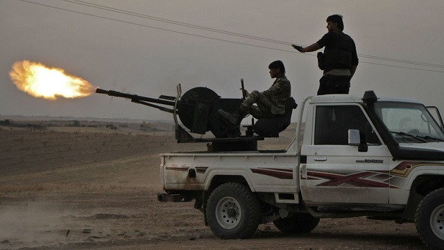 Quân đội Thổ Nhĩ Kỳ đang thực hiện Chiến dịch mùa xuân hòa bình ở Syria.
