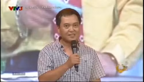  BTV Minh Vũ là gương mặt quen thuộc với khán giả VTV3 một thời qua nhiều chương trình như Đường lên đỉnh Olympia, Hãy chọn giá đúng, Bảy sắc cầu vồng, Ai là triệu phú,… Anh thu hút người xem bởi lối dẫn dắt vô cùng dí dỏm. 