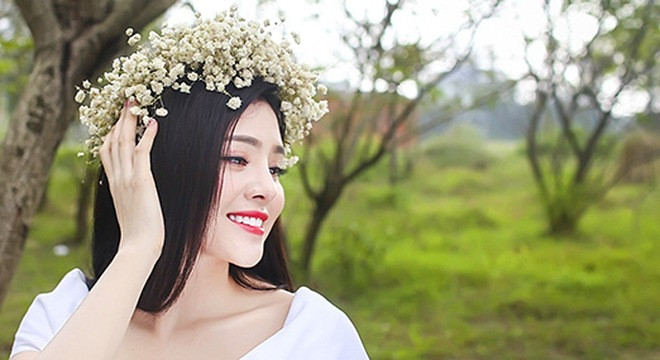 Thụy Miên xinh đẹp mĩ miều trong “Cánh thiệp đầu xuân“
