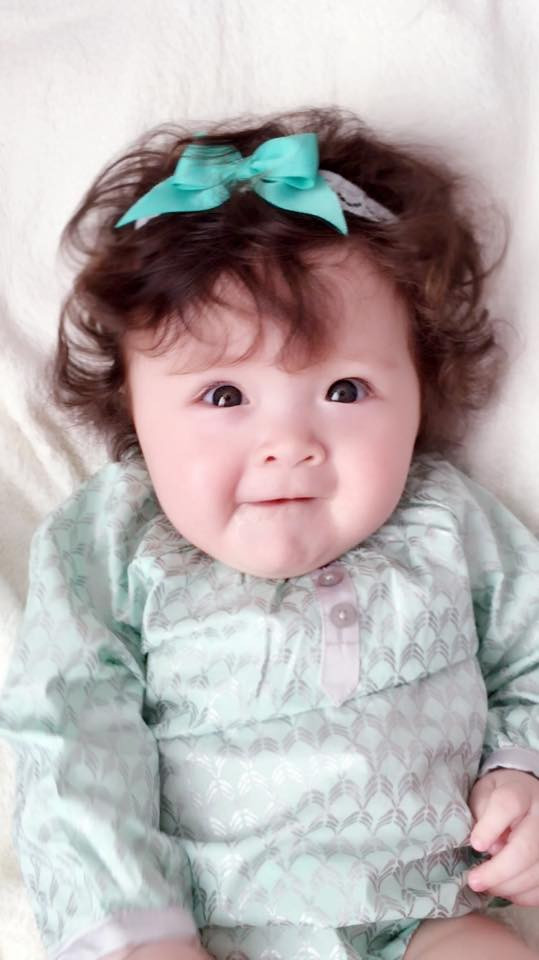 Con gái Elly Trần 