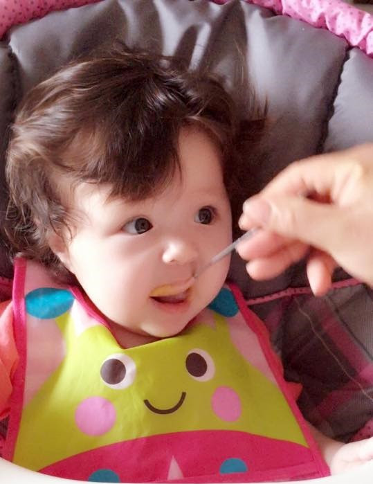 Con gái Elly Trần 