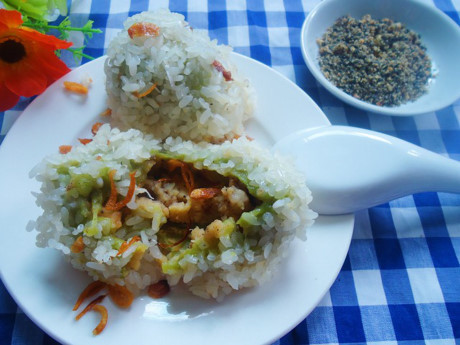 4 món xôi bọc thịt nóng hổi cho bữa sáng ngày gió lạnh - Ảnh 2 4 mon xoi boc thit nong hoi cho bua sang ngay gio lanh - Anh 2