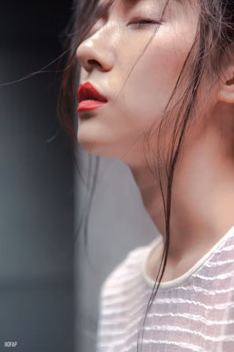 Cach cham soc da kho mua lanh cuc chuan tu chuyen gia da lieu - Anh 4