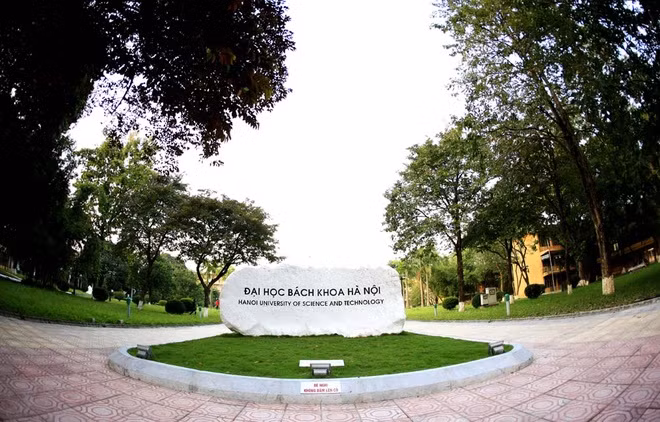 Khung cảnh lãng mạn ở Đại học Bách khoa Hà Nội ảnh 8