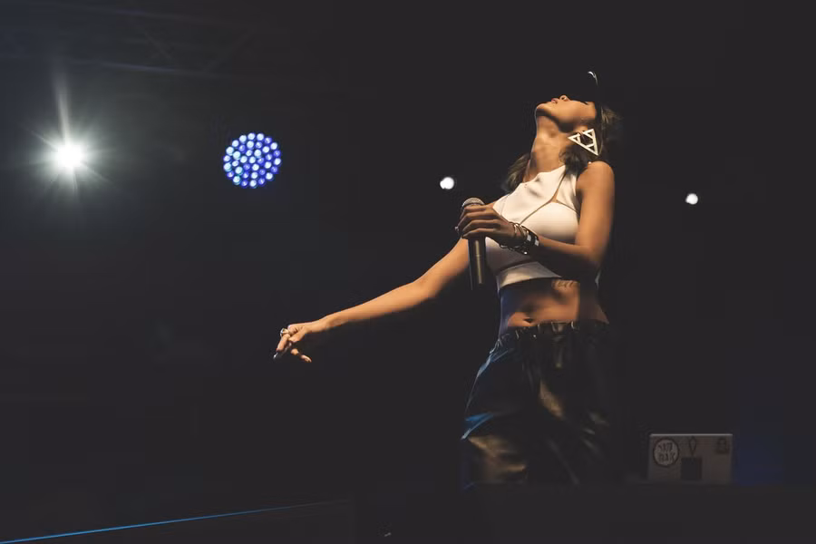 Suboi ghi dấu ấn tại lễ hội âm nhạc quốc tế Vrox, Nga ảnh 2