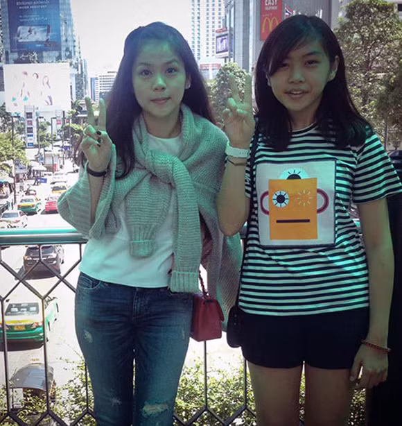 bà ngoại, trẻ trung, u40