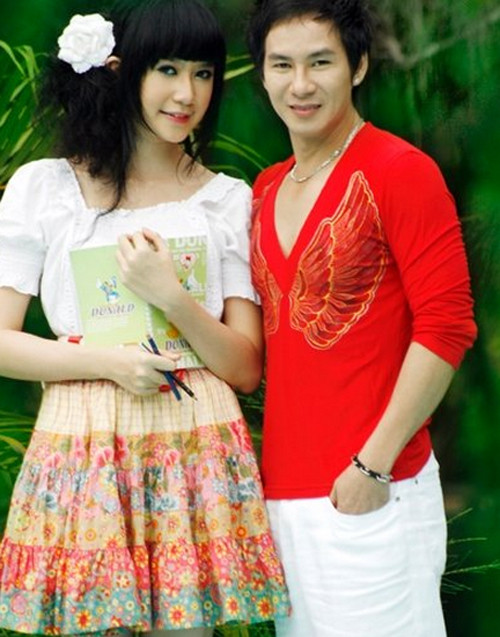Cuộc tình 12 năm hoàn hảo của Minh Hà - Lý Hải ảnh 4 Trước khi đi du học, Minh Hà mạnh miệng nói chia tay. Tuy nhiên, trong thời gian xa cách, cả 2 nhận ra tình cảm dành cho nhau quá lớn. Lý Hải thổ lộ, anh sẽ chờ cô trở về để làm đám cưới.