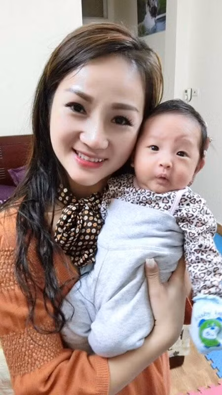 bà ngoại, trẻ trung, u40