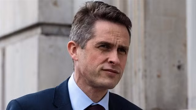  Bộ trưởng Quốc phòng Anh Gavin Williamson bị sa thải