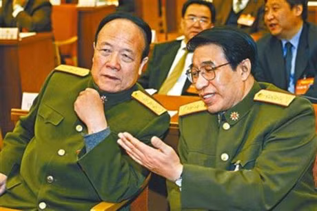 Vo mot thuong tuong o Trung Quoc day chong den vanh mong ngua - Anh 1