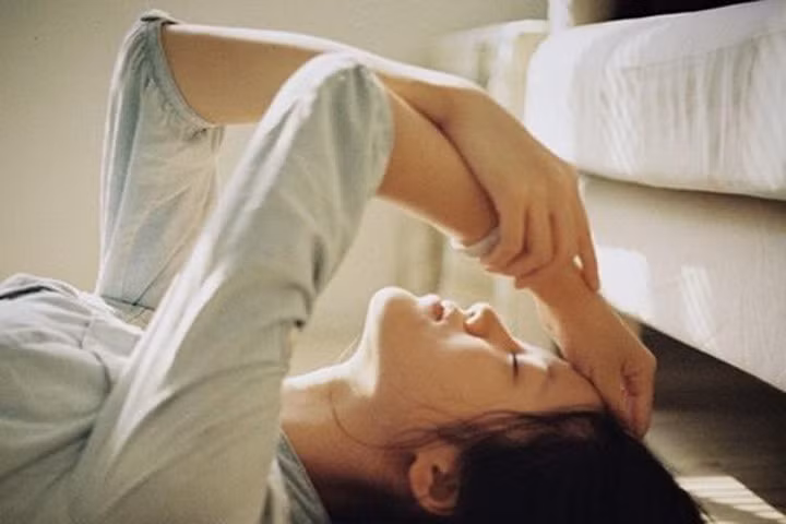 7 cách thoát khỏi cảm giác bất an trong tình cảm