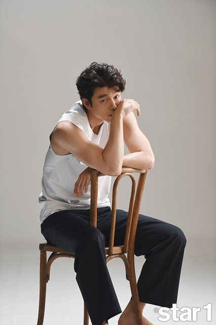 Mỹ nam xứ Hàn Gong Yoo khoe thân hình săn chắc - Ảnh 6 My nam xu Han Gong Yoo khoe than hinh san chac - Anh 6