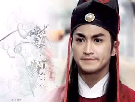 Sao Hoa, Han uong nuoc tieu, an trung giun de lam dep