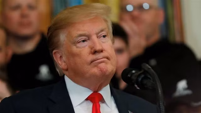 TT Mỹ Donald Trump cảnh báo Tehran đang “đùa với lửa”.