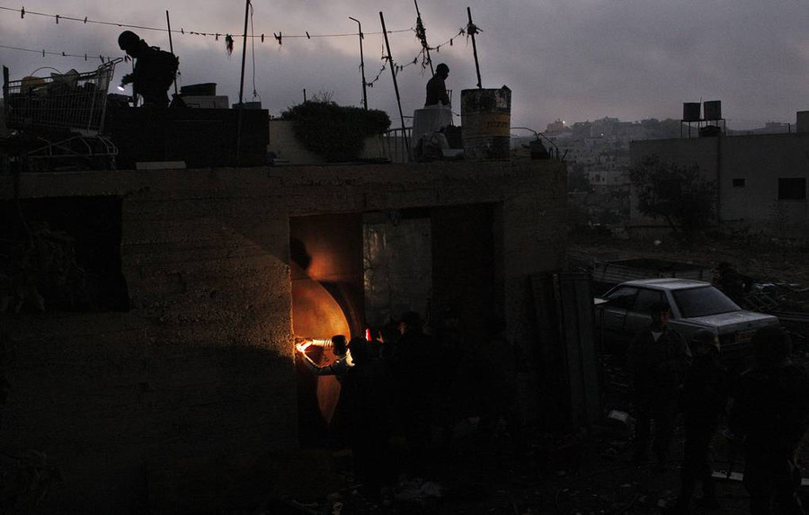 Tình trạng mất điện ở Gaza. (Ảnh: AP).