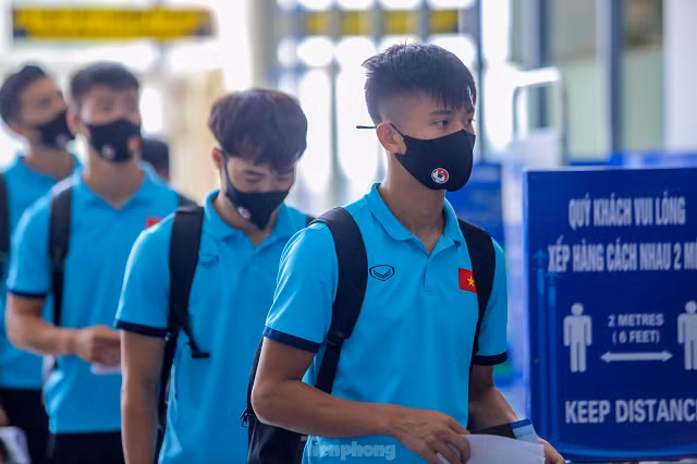 Phan Văn Đức quay lại đội tuyển sau thời gian lỡ hẹn do chấn thương.