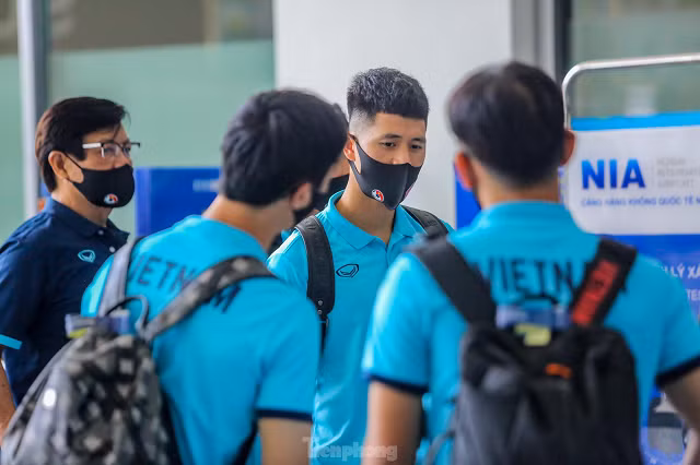 Thủ môn Văn Lâm sẽ hội quân cùng ĐT Việt Nam tại UAE vào ngày mai 27/5.