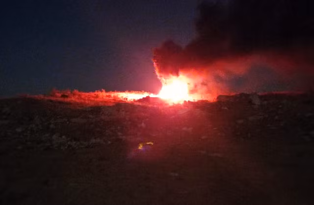 Video căn cứ không quân lớn của Iran trúng không kích