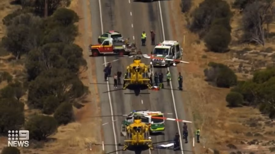 Hiện trường vụ tai nạn chết người gần Kondinin ở Tây Australia.