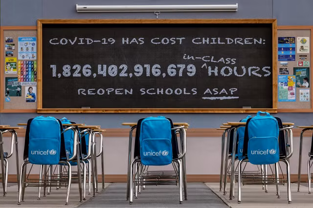 UNICEF cảnh báo thiệt hại từ việc trường học đóng cửa.