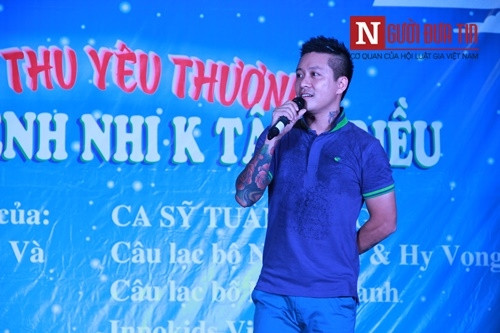 Ca sỹ Tuấn Hưng: Đem trung thu ‘tròn’ đến với những mảnh đời 