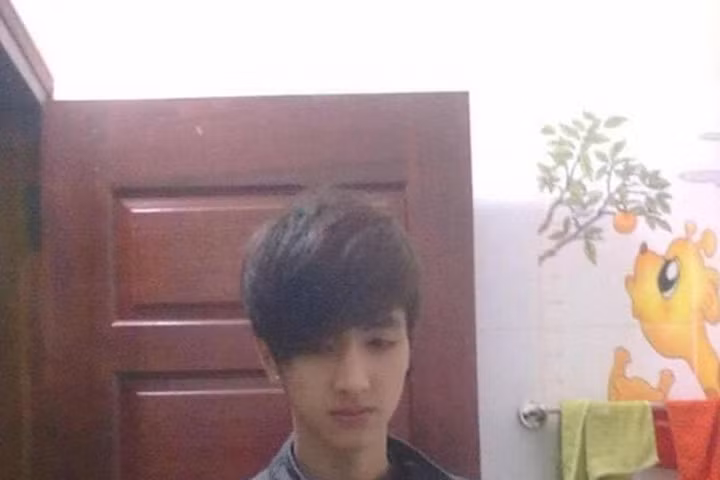 Không thể nhận ra mỹ nam "Zippo, Mù tạt và Em"