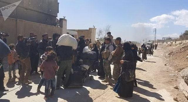 Chiến binh nhóm Ahrar al-Sham rời khỏi Đông Ghouta