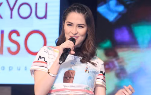 Mỹ nhân đẹp nhất Philippines diện váy bầu quyến rũ