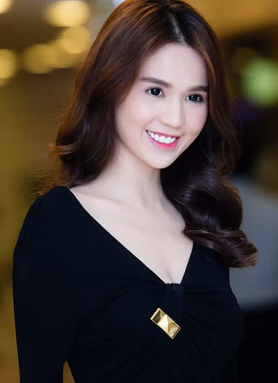 Ngoc-Trinh-2319-1439779199.jpg