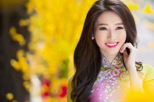 Chuyện tình đáng ngưỡng mộ của "thần tiên tỷ tỷ Việt"
