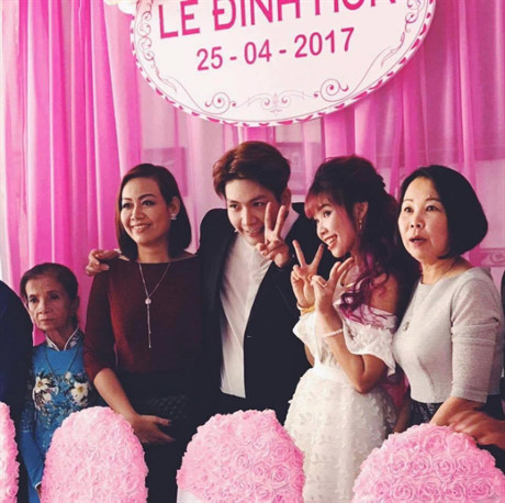 Kelvin Khánh và Khởi My bất ngờ tổ chức lễ đính hôn - Ảnh 2 Kelvin Khanh va Khoi My bat ngo to chuc le dinh hon - Anh 2