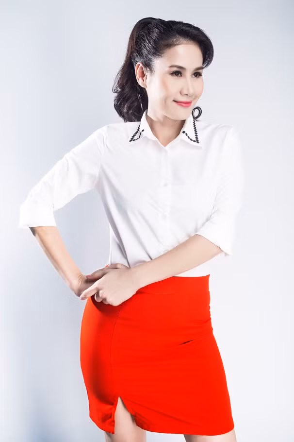 Thân Thúy Hà bật mí bí quyết giữ dáng đẹp ảnh 2