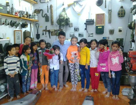 Thầy giáo trẻ và ước mơ xây dựng bảo tàng kỷ vật chiến tranh ảnh 2