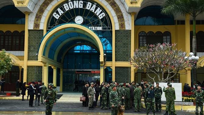 Lực lượng an ninh có mặt tại ga Đồng Đăng. Ảnh: AFP