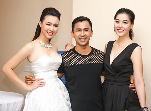 Siêu mẫu Hạ Vy tươi tắn bên hai cậu con trai - 8