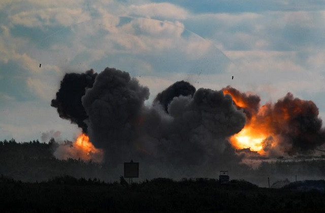 Sóng xung kích từ vụ nổ xuất hiện tại triển lãm Army-2019