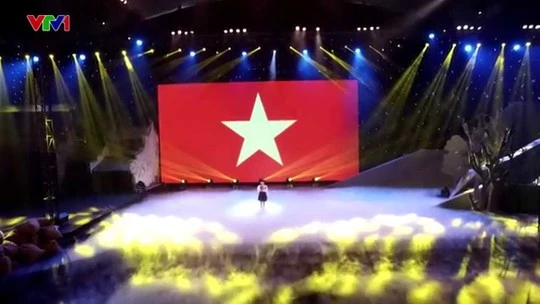 Tiết mục “Tiến quân ca” trong chương trình “Giai điệu tự hào” phát trên VTV1. (Ảnh do chương trình cung cấp)