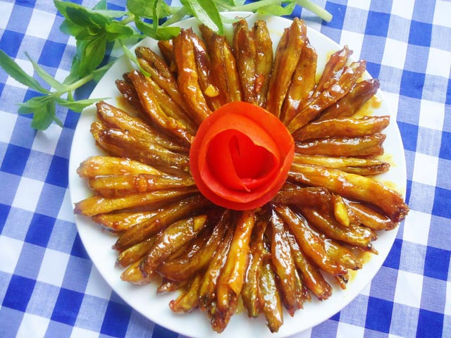 Cá bống sốt cay ngọt lạ miệng, trôi cơm ảnh 5 Cá bống sốt cay ngọt lạ miệng, trôi cơm - 6